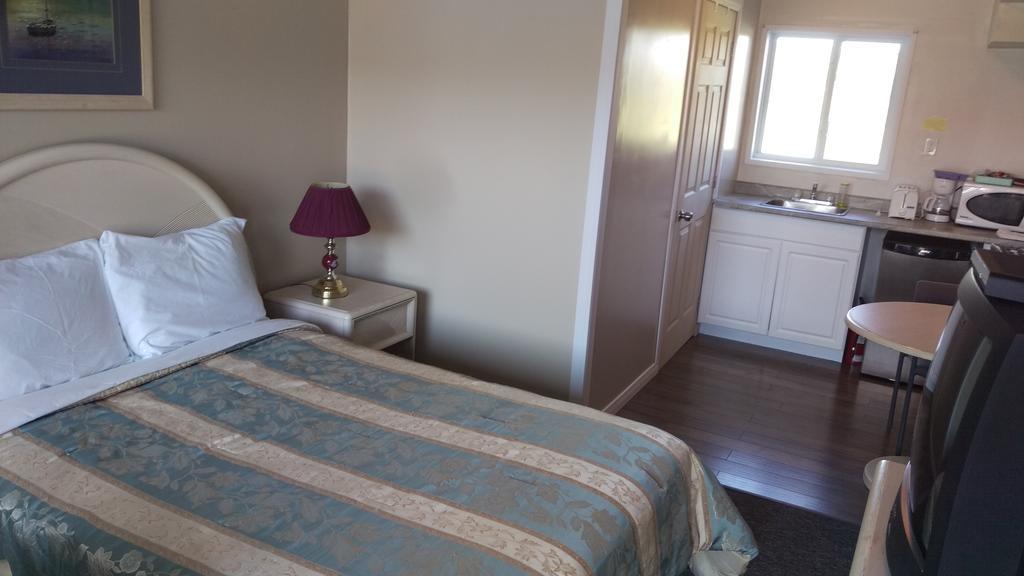 Frontiersman Motel Latchford Buitenkant foto